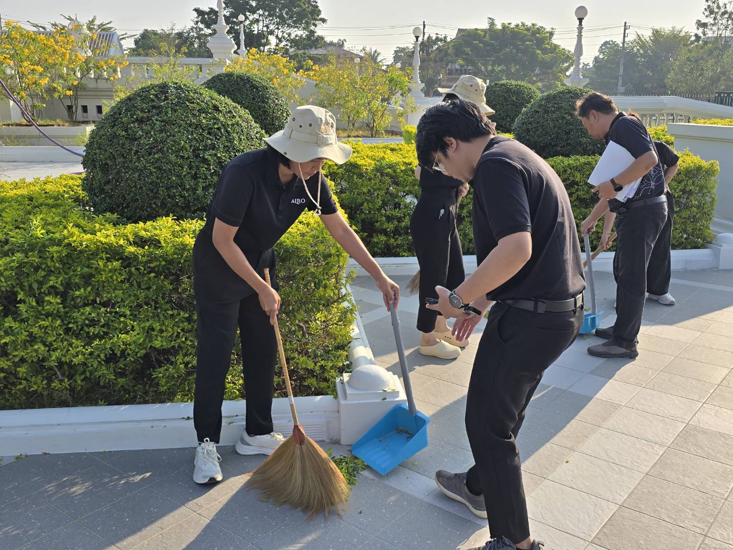 title - ส.ป.ก.เพชรบุรี ร่วมกิจกรรมดูแลรักษาพื้นที่อุทยานเฉลิมพระเกียรติพระบาทสมเด็จพระจอมเกล้าเจ้าอยู่หัว พระนครคีรี ประจำปี พ.ศ. 2569